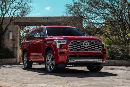 2023 Toyota Sequoia Capstone front right